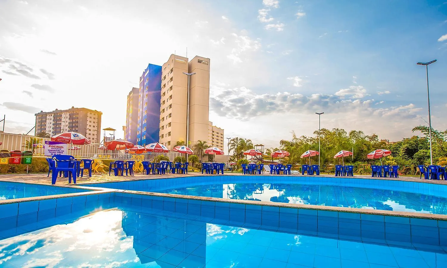 الشقق الفندقية كلدس نوفاسفي  Golden Dolphin Express Star Temporada Com Roupa De Cama E Banho Gratuito 0*,  البرازيل